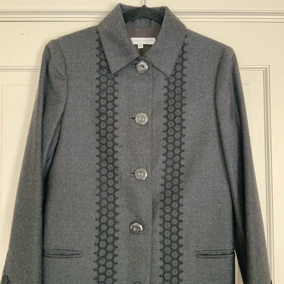 Carolina Herrera gray wool coat 8 - Picture 6 of 16